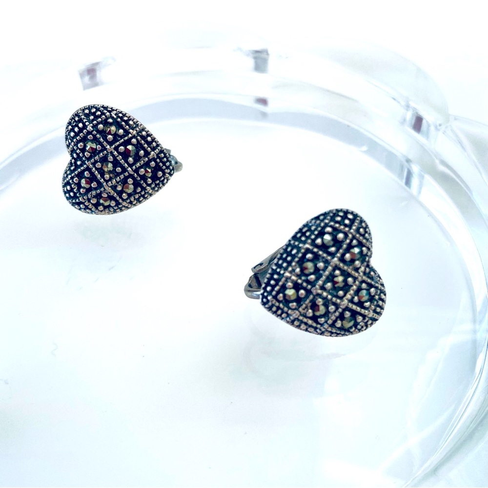 Sterling Silver .925 Marcasite Stones Heart shaped Vintage Clip on Earrings